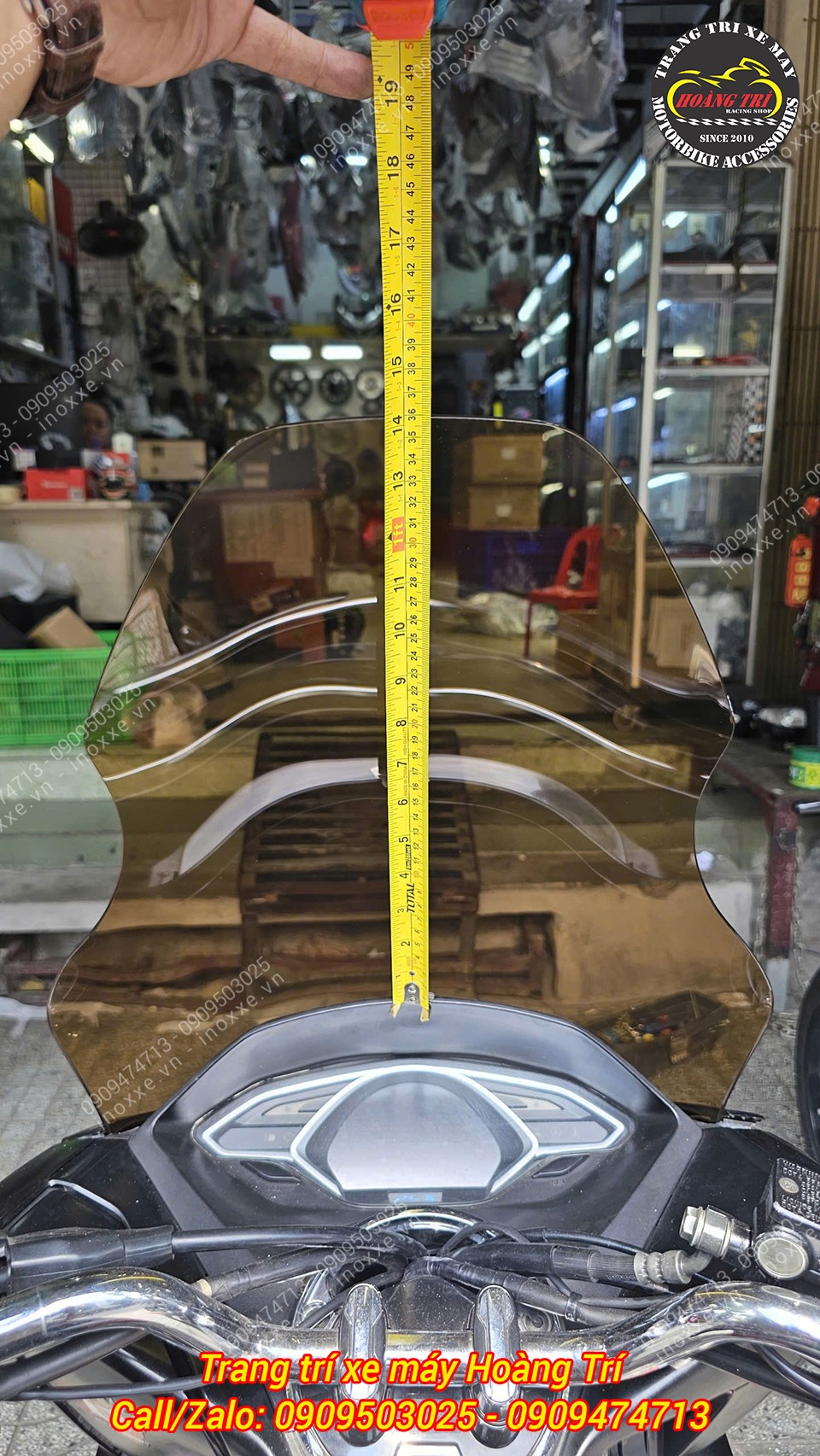 Kính chắn gió HTR lắp chuẩn PCX 2018